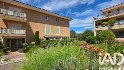 /international/fr/biot-provence-alpes-cote-d-azur-310107901378/