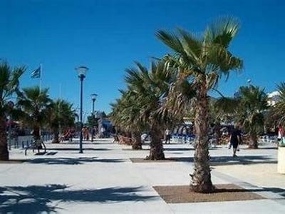 /international/fr/fleury-languedoc-roussillon-310107976803/