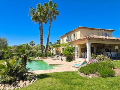 /international/fr/frejus-hh-15793318-frejus-provence-alpes-cote-d-azur-310101226694/?lang=en