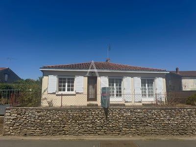 /international/fr/vix-pays-de-la-loire-310109580280/