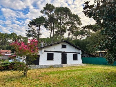 /international/fr/hossegor-aquitaine-310119773719/
