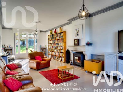 /international/fr/roullet-saint-estephe-charente-310106402372/