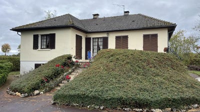 /international/fr/saint-forgeot-burgundy-120090794163/