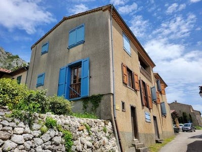 /international/fr/roquefixade-midi-pyrenees-310100830450/