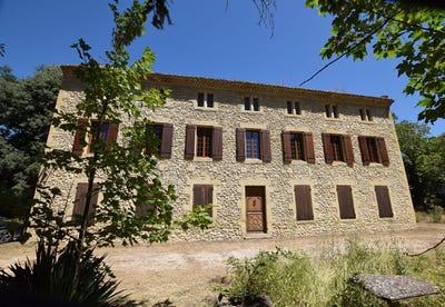 /international/fr/roquemaure-languedoc-roussillon-310101514848/?lang=en