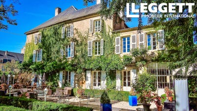 /international/fr/montignac-charente-120082606015/