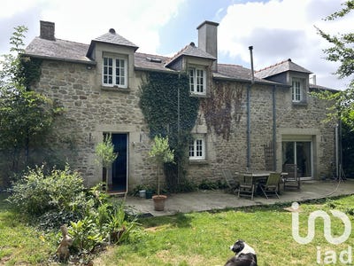 /international/fr/jugon-les-lacs-brittany-310101174127/?lang=zh-tw