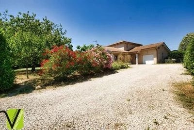 /international/fr/genas-rhone-310109048435/?lang=it