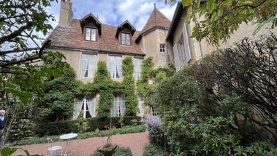 /international/fr/autun-burgundy-120095905985/