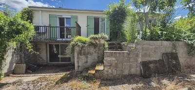 /international/fr/veyre-monton-auvergne-310109100235/