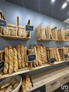 /international/fr/salon-de-provence-provence-alpes-cote-d-azur-310100407745/