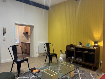 /international/fr/29-rue-des-chaussetiers-clermont-ferrand-auvergne-310105351411/