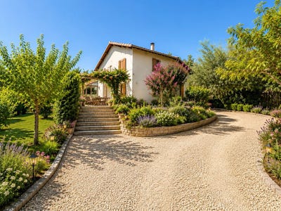 /international/fr/le-peage-de-roussillon-rhone-310109564472/