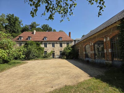 /international/fr/espinasse-vozelle-auvergne-310099900013/