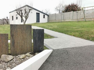/international/fr/chateauneuf-du-faou-brittany-310099043206/?lang=zh-cn