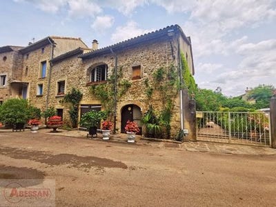 /international/fr/robiac-rochessadoule-languedoc-roussillon-310100115429/