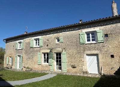 /international/fr/villefagnan-charente-310106707691/