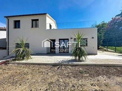 /international/fr/moras-en-valloire-rhone-310107597133/