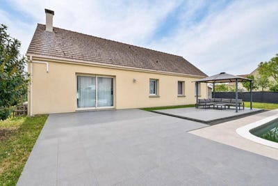 /international/fr/chateaudun-centre-val-de-loire-310107906946/