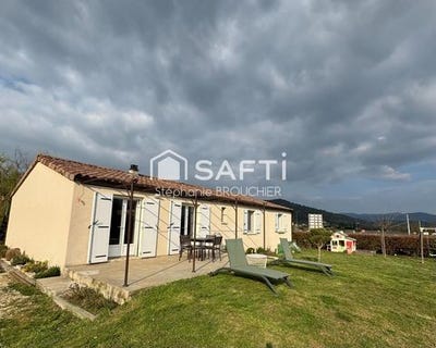 /international/fr/vallon-pont-d-arc-rhone-310100637328/