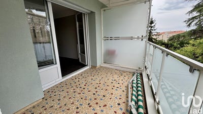 /international/fr/aubenas-rhone-310101157596/