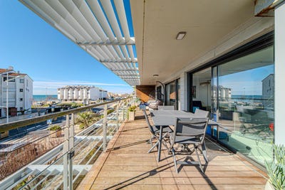 /international/fr/la-grande-motte-languedoc-roussillon-310099891094/