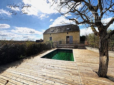 /international/fr/salignac-eyvigues-aquitaine-310106780402/