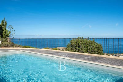 /international/fr/corbara-corsica-310100610432/?lang=zh-cn