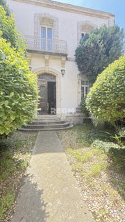/international/fr/montbazin-languedoc-roussillon-310108376450/
