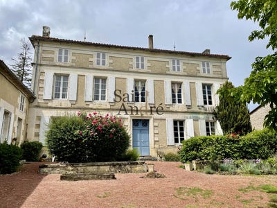 /international/fr/champniers-charente-120092675430/