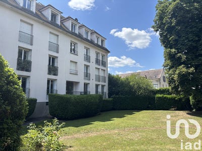 /international/fr/senlis-calais-310100697851/