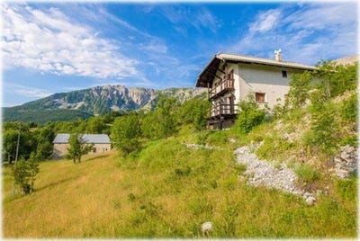 /international/fr/saint-martin-dentraunes-saint-martin-d-entraunes-provence-alpes-cote-d-azur-310098792275/