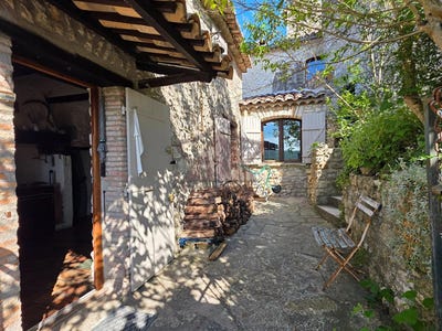 /international/fr/rochegude-rhone-310108487398/