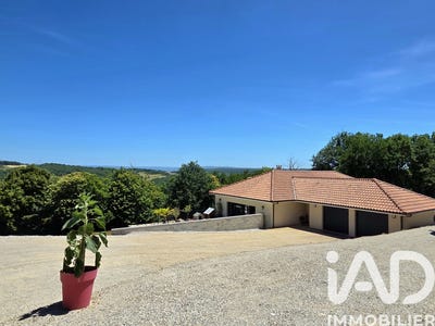 /international/fr/saint-denis-les-martel-midi-pyrenees-310108003614/