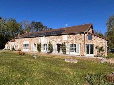 /international/fr/autun-burgundy-310105408088/
