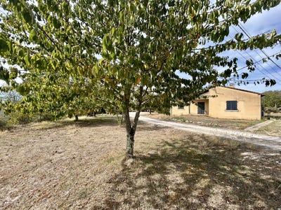 /international/fr/lachapelle-auzac-midi-pyrenees-310119918941/