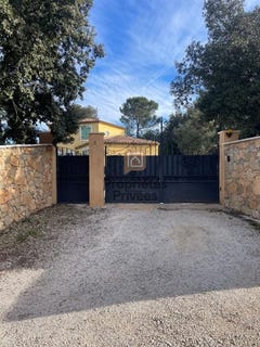 /international/fr/saint-maximin-la-sainte-baume-provence-alpes-cote-d-azur-310109098838/?lang=es
