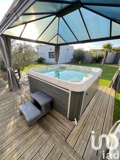 /international/fr/l-ile-d-olonne-pays-de-la-loire-310095600122/