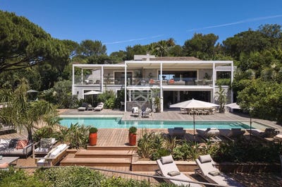 /international/fr/ramatuelle-provence-alpes-cote-d-azur-310109098025/