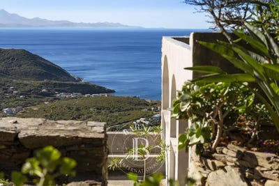 /international/fr/centuri-corsica-310103565072/