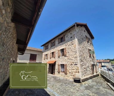 /international/fr/70-route-de-la-boutaresse-malrevers-auvergne-310100458407/