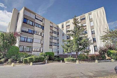 /international/fr/conflans-sainte-honorine-ile-de-france-310109237718/