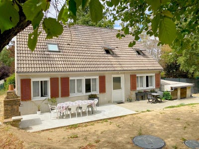/international/fr/houdan-picardie-310109822385/
