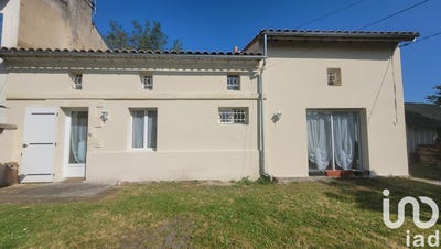 /international/fr/les-eglisottes-et-chalaures-aquitaine-310099422891/?lang=en