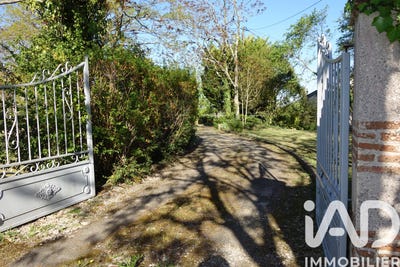 /international/fr/castelculier-aquitaine-310107236395/