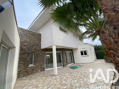 /international/fr/jacou-languedoc-roussillon-310104468596/
