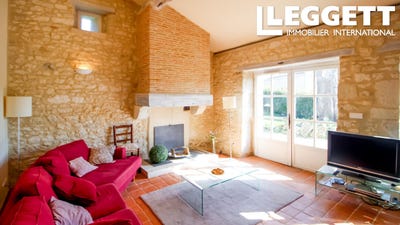 /international/fr/gageac-et-rouillac-aquitaine-310098415834/