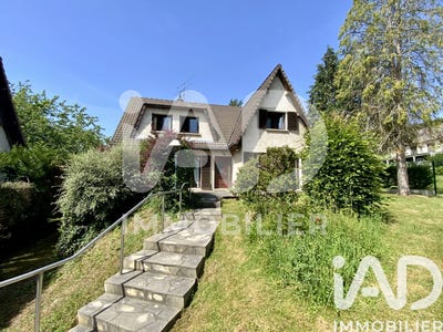 /international/fr/sainte-mesme-ile-de-france-310108429110/