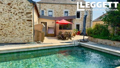 /international/fr/les-hauts-d-anjou-pays-de-la-loire-310102035145/