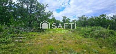 /international/fr/saint-cernin-de-larche-limousin-310108761925/